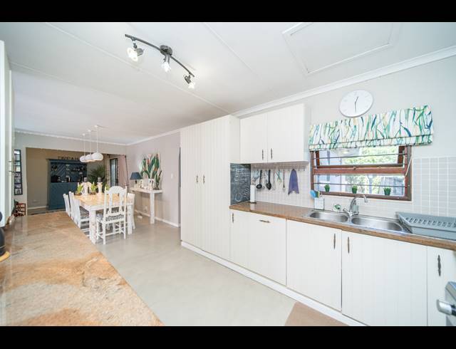 3 BEDROOM TOWNHOUSE FOR SALE IN ABBOTSFORD